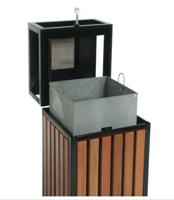 Outdoor Metal Trash Bin with Wooden Panels and Protective Roof - Image 2
